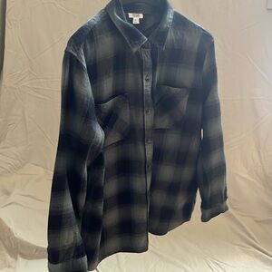 ana A New Approach, size L, flannel green and black